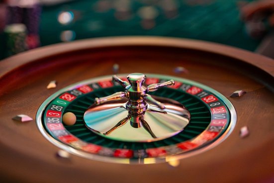 roulette wheel closeup gold